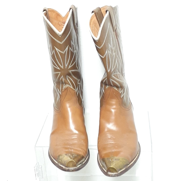 Classic Nocona Custom Men's Boots, Sz 12B Narrow, Brass Toe Guard, Pointed Toe - Picture 6 of 7
